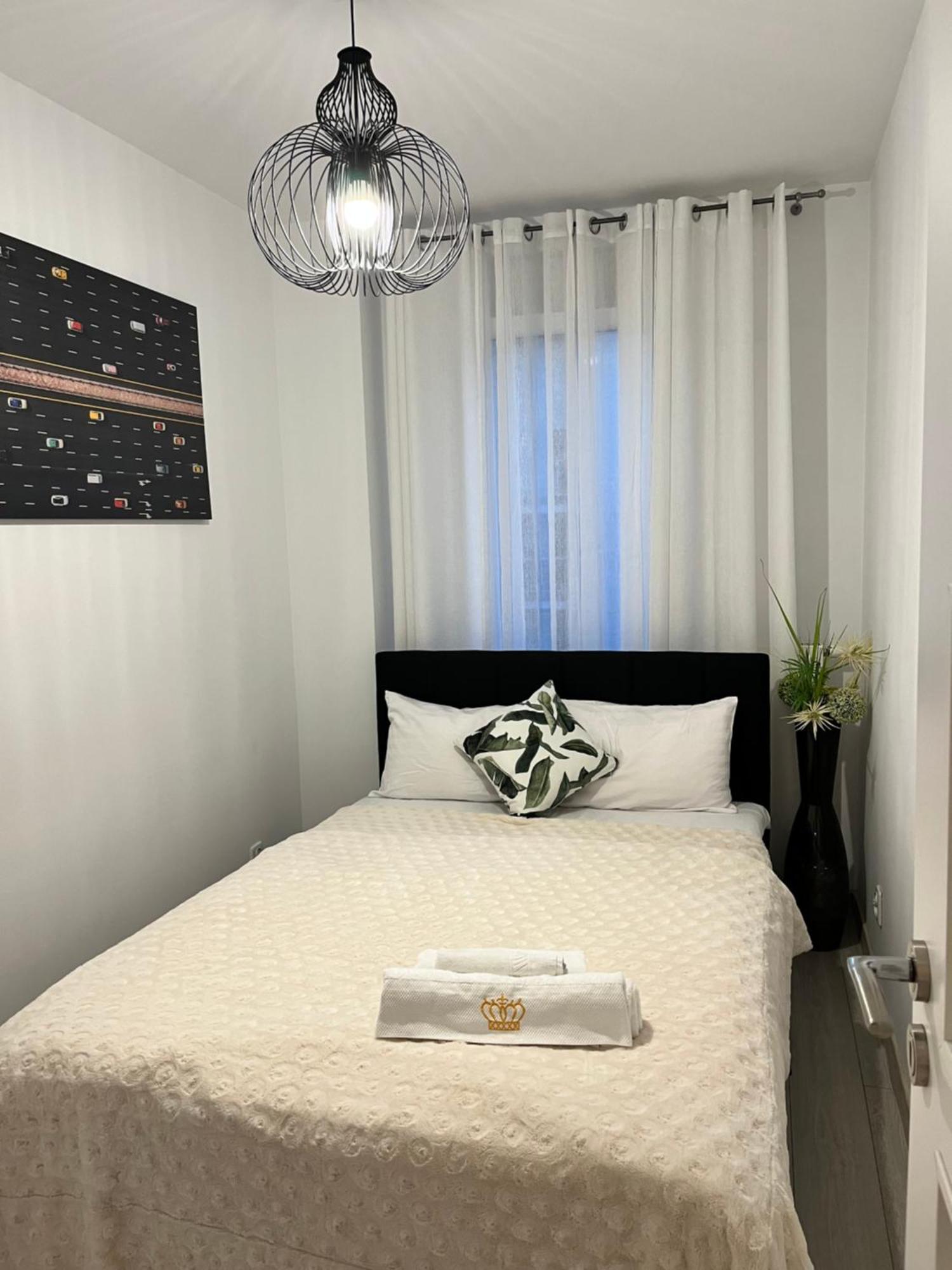 Family House By The River Odra -Panoramic Terrace - 3Room Apartment With 2 Separate Bedrooms And 2 Balconies By Wroapart-Pl- Perfect For Family & Business Stays Wroclaw Exterior photo