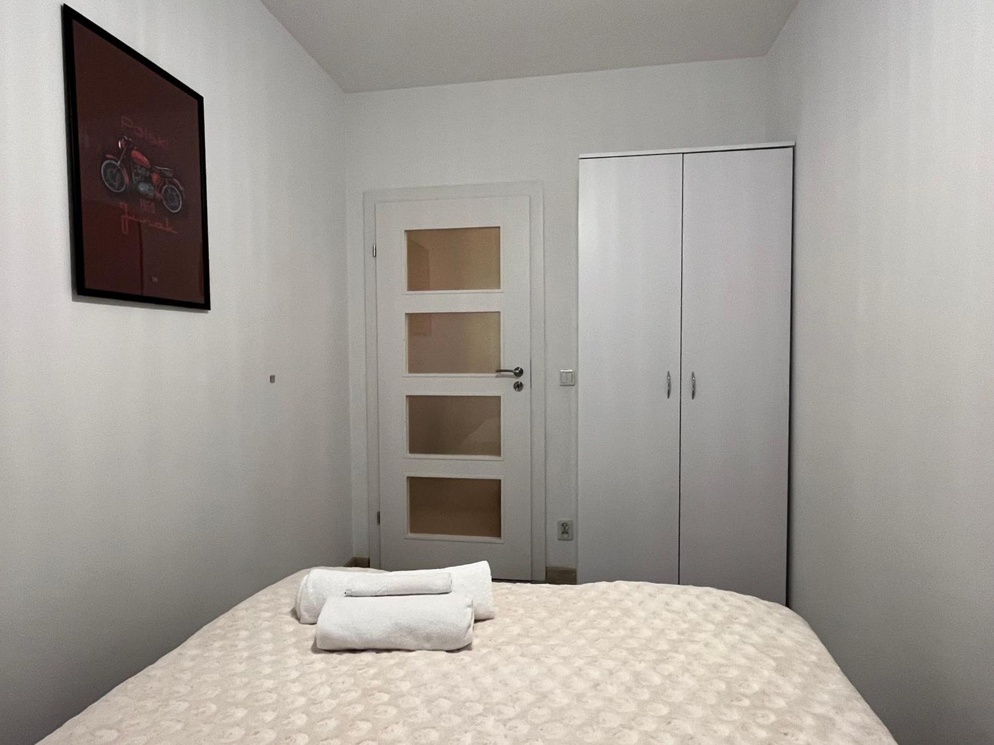 Family House By The River Odra -Panoramic Terrace - 3Room Apartment With 2 Separate Bedrooms And 2 Balconies By Wroapart-Pl- Perfect For Family & Business Stays Wroclaw Exterior photo