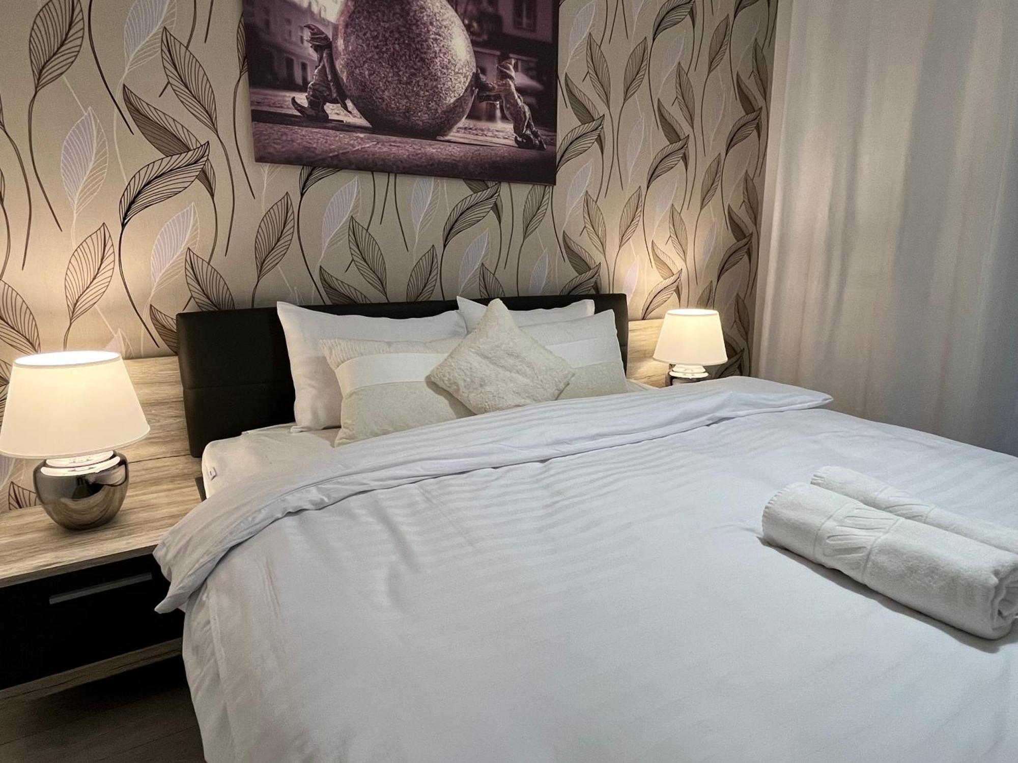 Family House By The River Odra -Panoramic Terrace - 3Room Apartment With 2 Separate Bedrooms And 2 Balconies By Wroapart-Pl- Perfect For Family & Business Stays Wroclaw Exterior photo