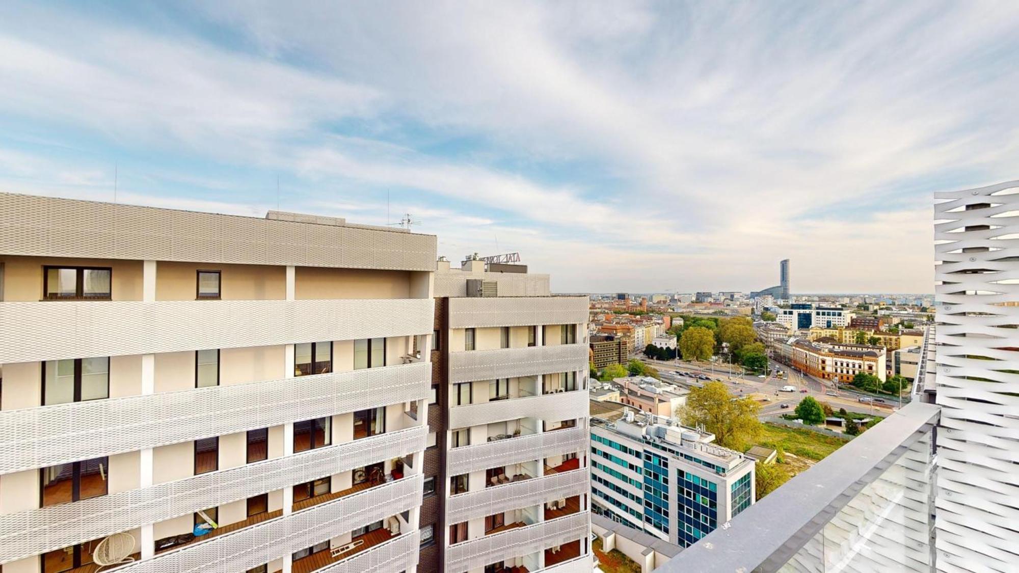 Family House By The River Odra -Panoramic Terrace - 3Room Apartment With 2 Separate Bedrooms And 2 Balconies By Wroapart-Pl- Perfect For Family & Business Stays Wroclaw Exterior photo