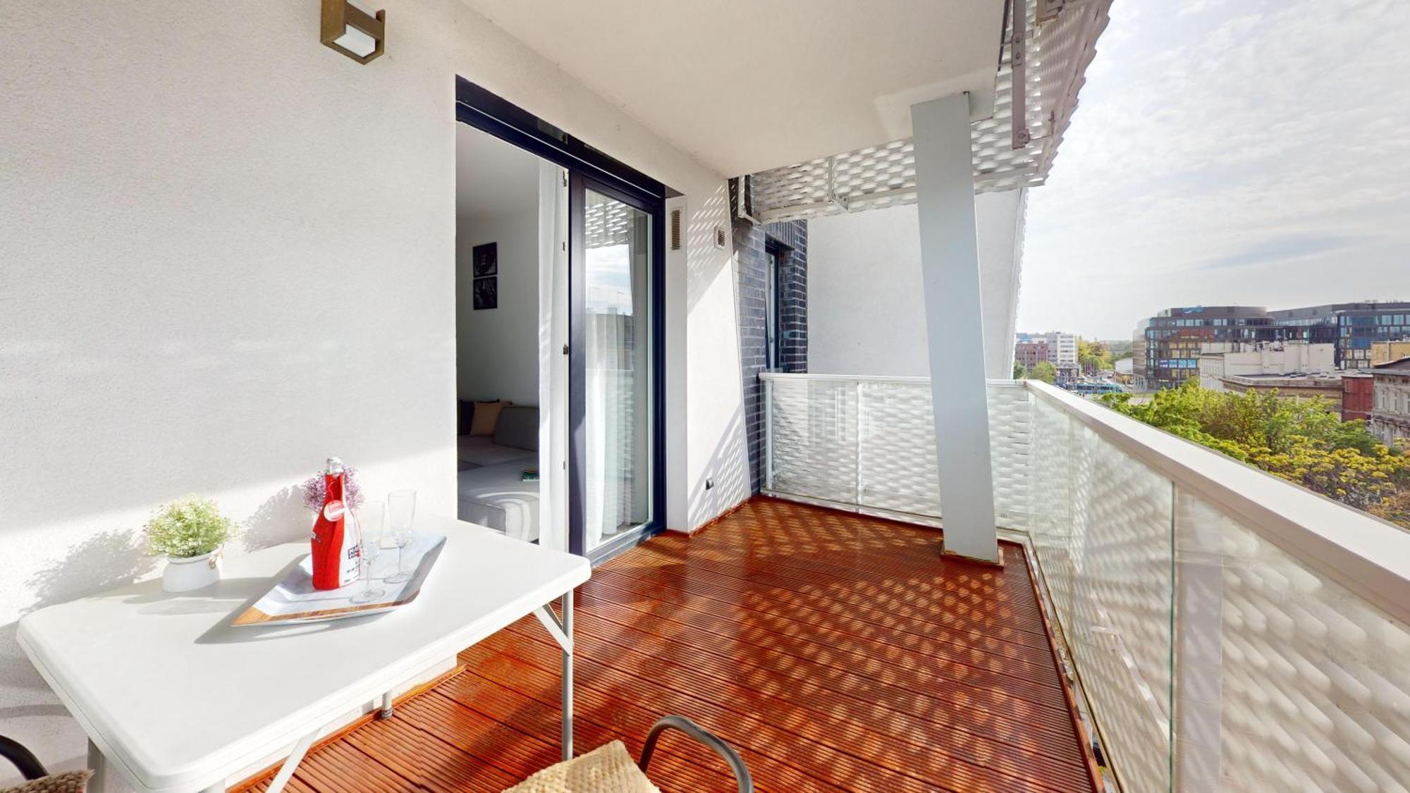 Family House By The River Odra -Panoramic Terrace - 3Room Apartment With 2 Separate Bedrooms And 2 Balconies By Wroapart-Pl- Perfect For Family & Business Stays Wroclaw Exterior photo