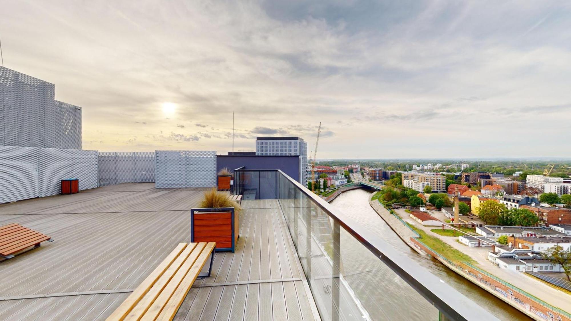 Family House By The River Odra -Panoramic Terrace - 3Room Apartment With 2 Separate Bedrooms And 2 Balconies By Wroapart-Pl- Perfect For Family & Business Stays Wroclaw Exterior photo