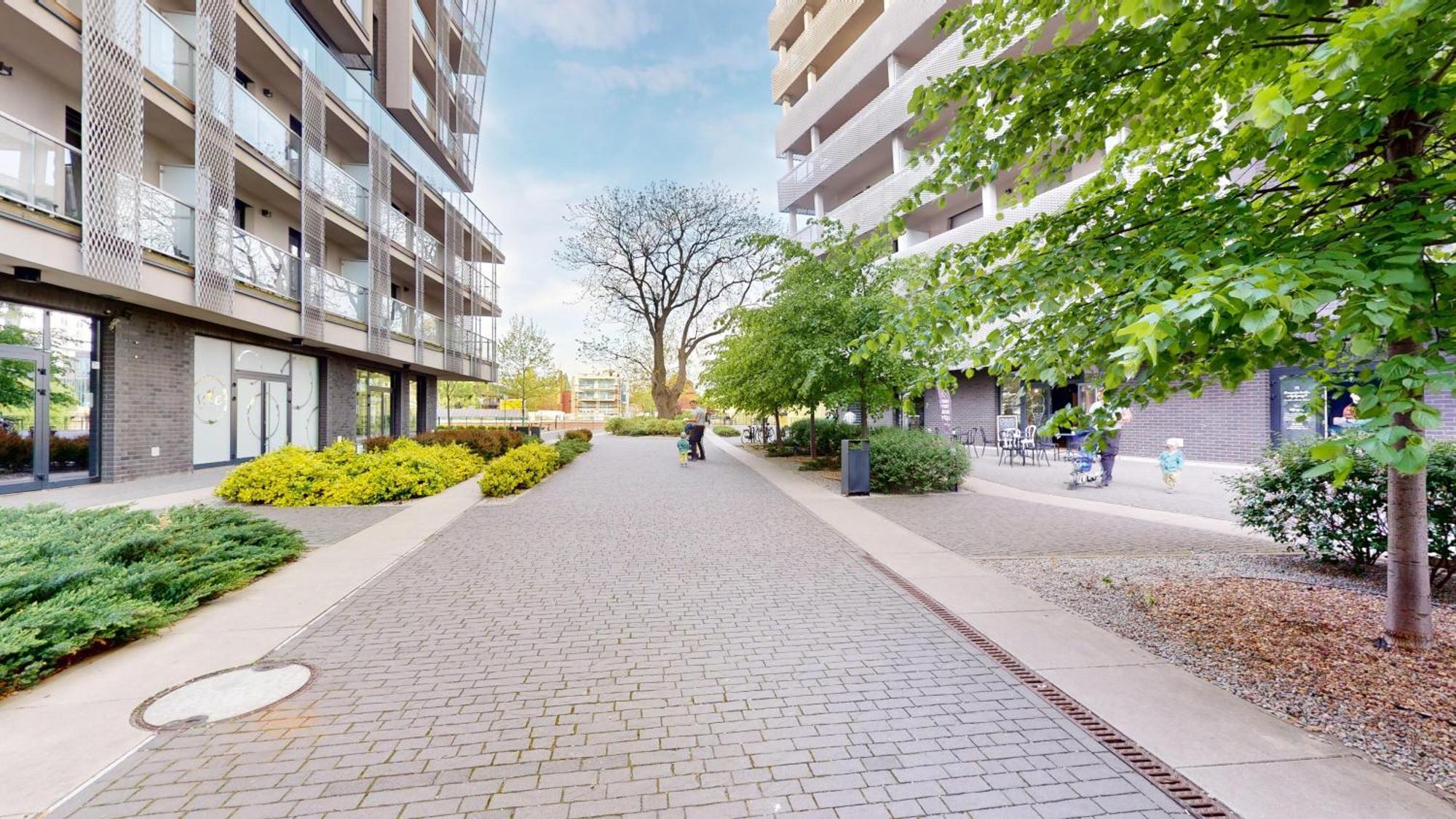 Family House By The River Odra -Panoramic Terrace - 3Room Apartment With 2 Separate Bedrooms And 2 Balconies By Wroapart-Pl- Perfect For Family & Business Stays Wroclaw Exterior photo